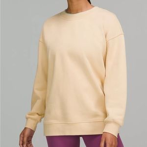 Lululemon perfectly oversized crew sweater in Prosecco, size 4